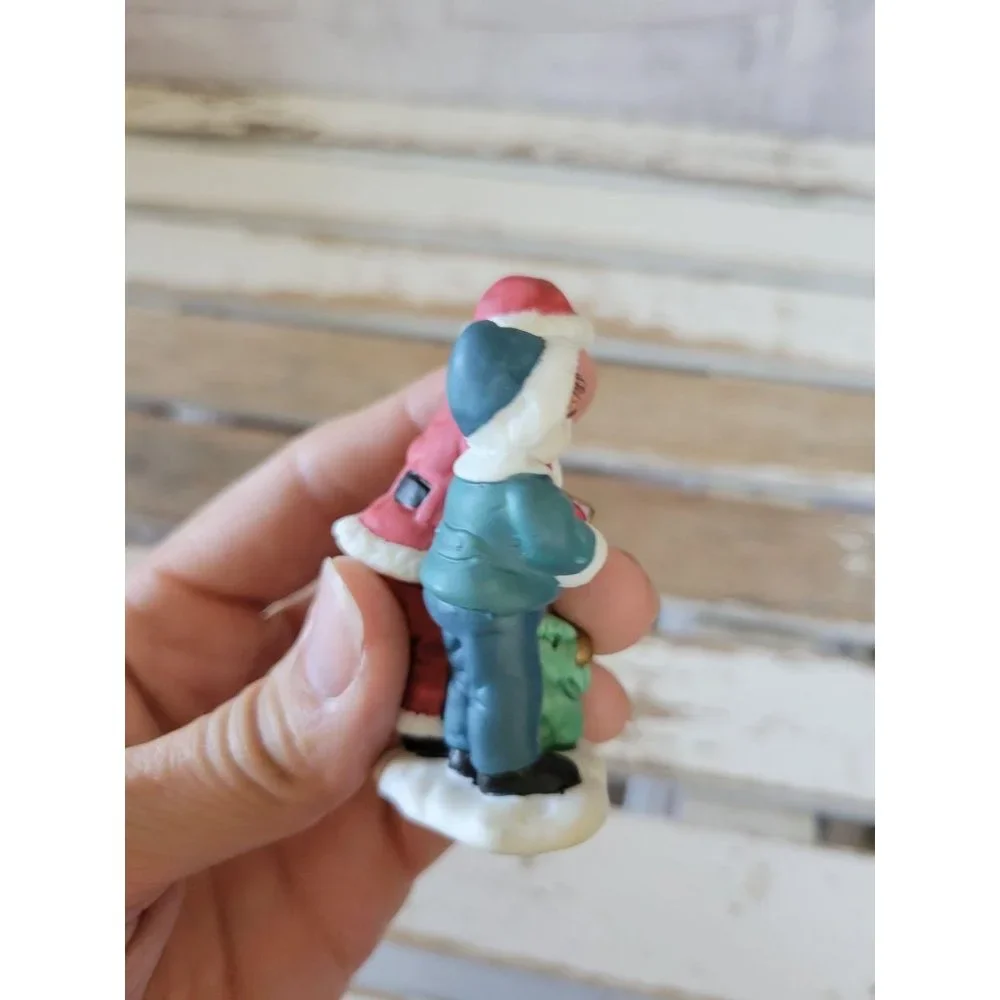 Santa's presents bag basket village‎ figurine acces